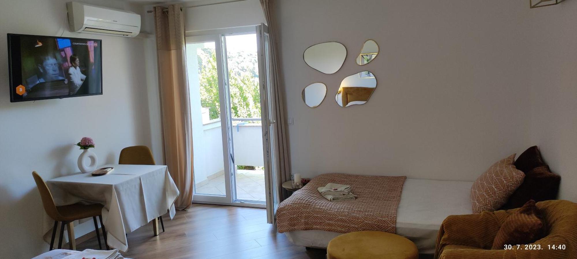 Riviera Rooms And Apartments Palit Экстерьер фото