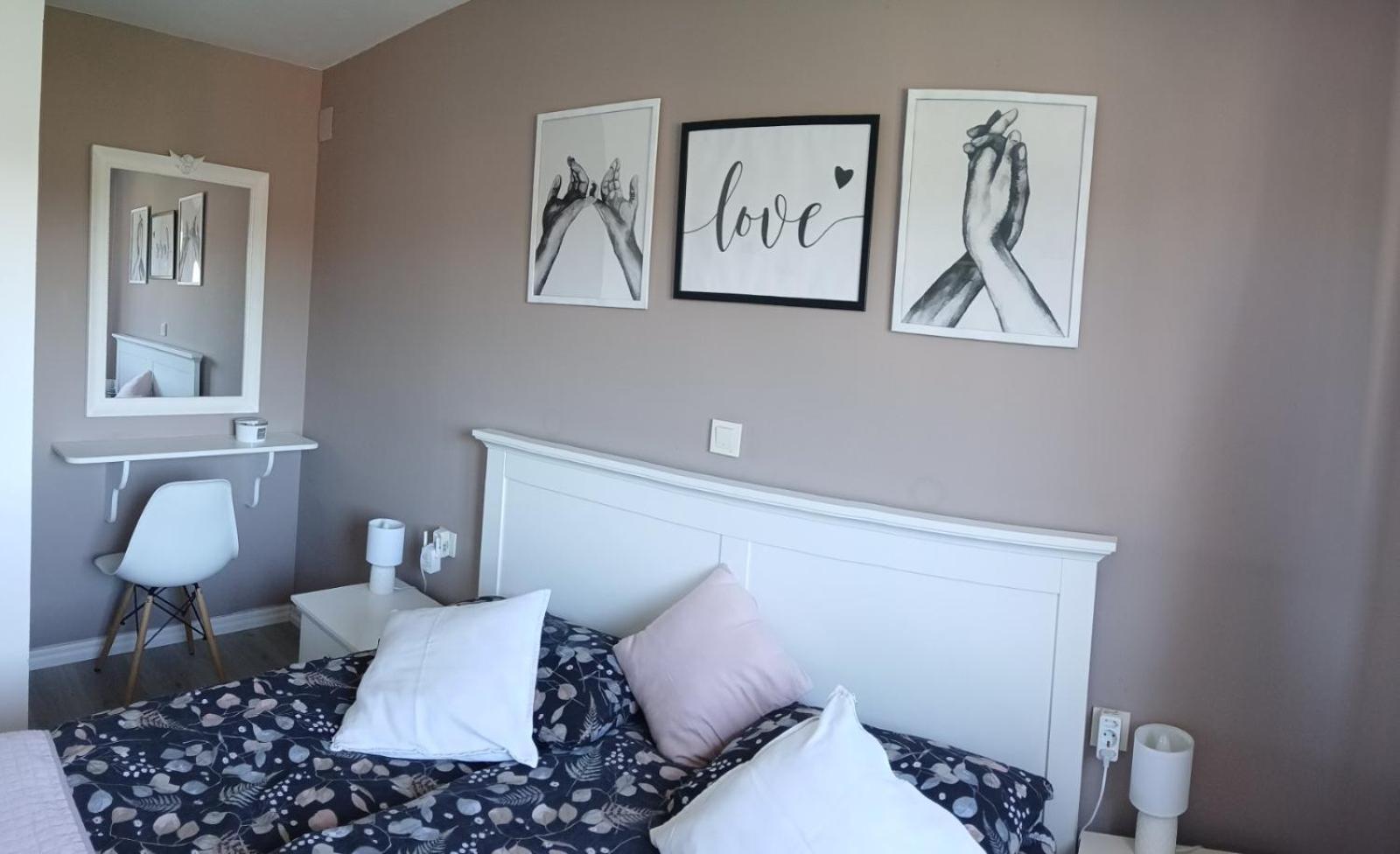Riviera Rooms And Apartments Palit Экстерьер фото