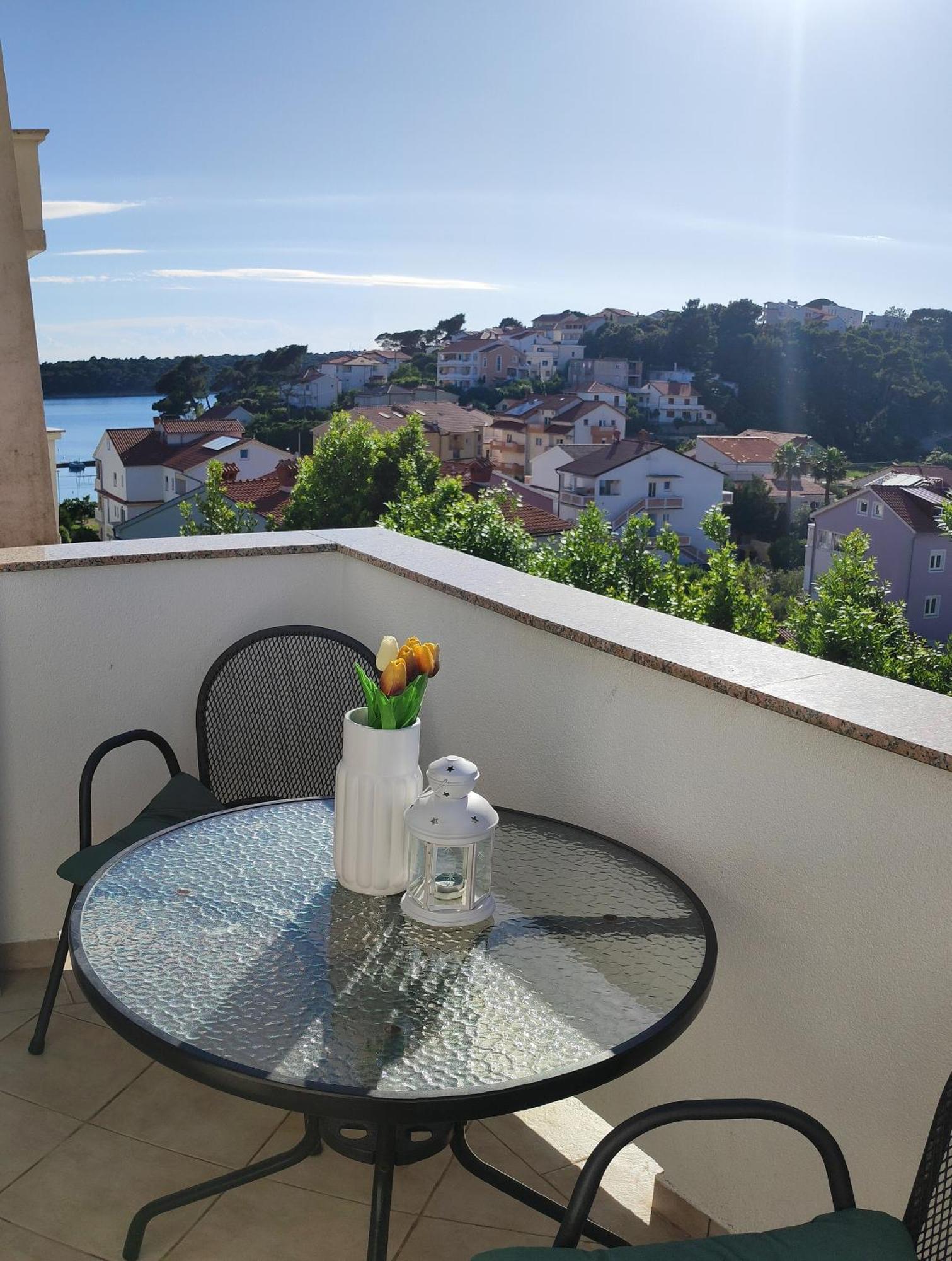 Riviera Rooms And Apartments Palit Экстерьер фото