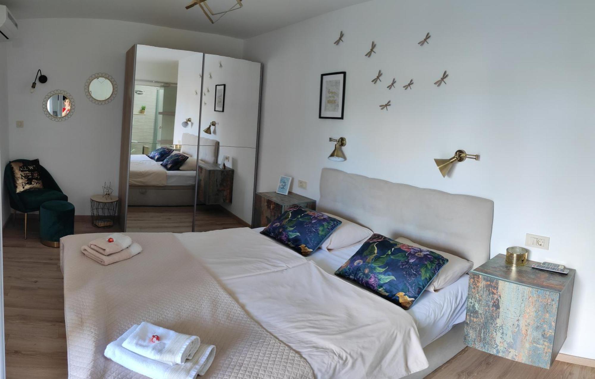 Riviera Rooms And Apartments Palit Экстерьер фото